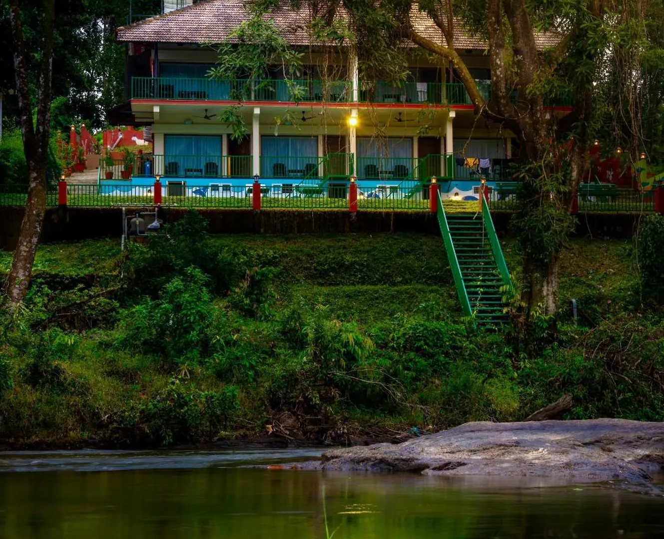 Falcon Riverview Resorts Kuttampuzha 0*,