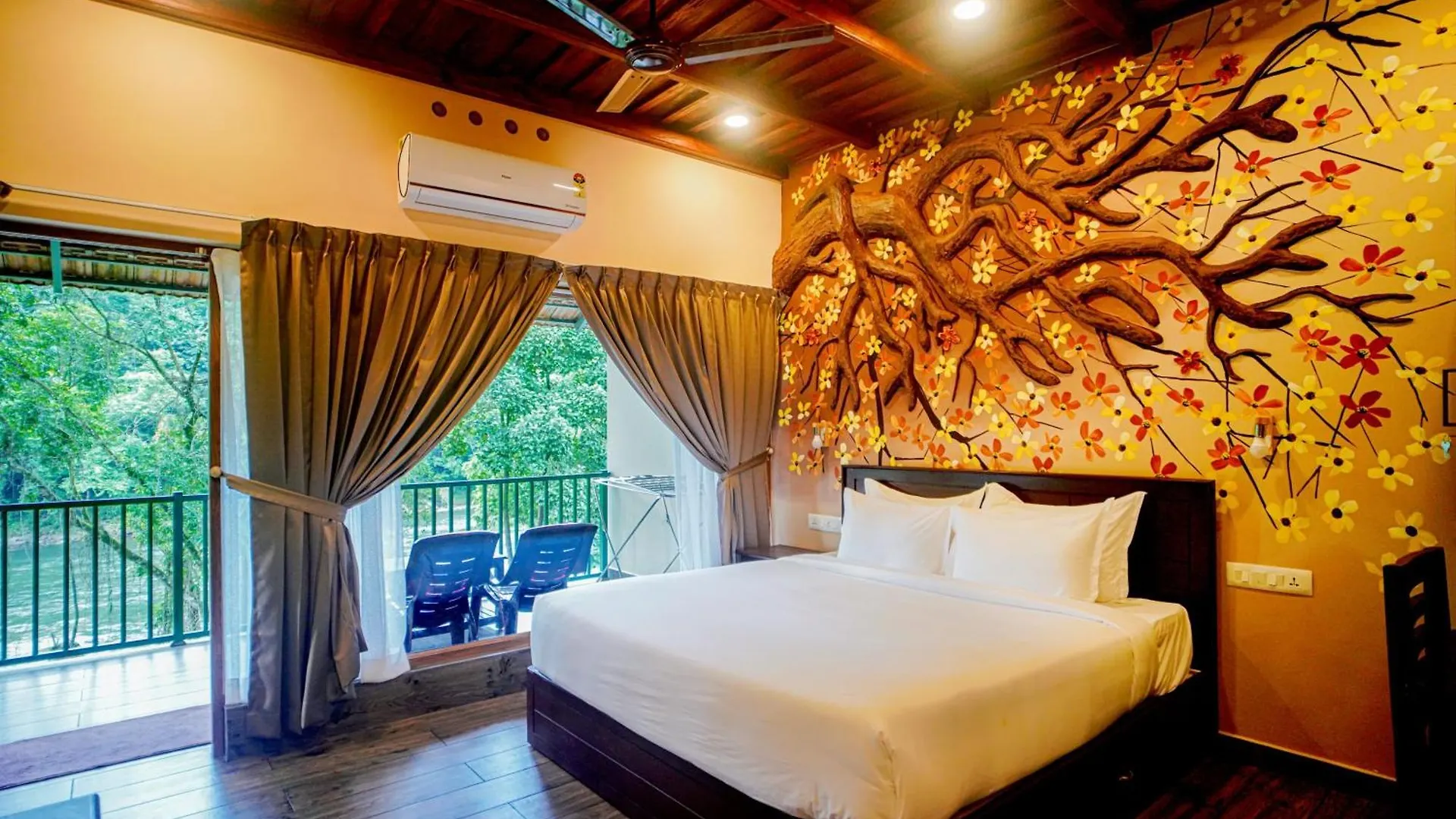 Falcon Riverview Resorts Kuttampuzha الهند